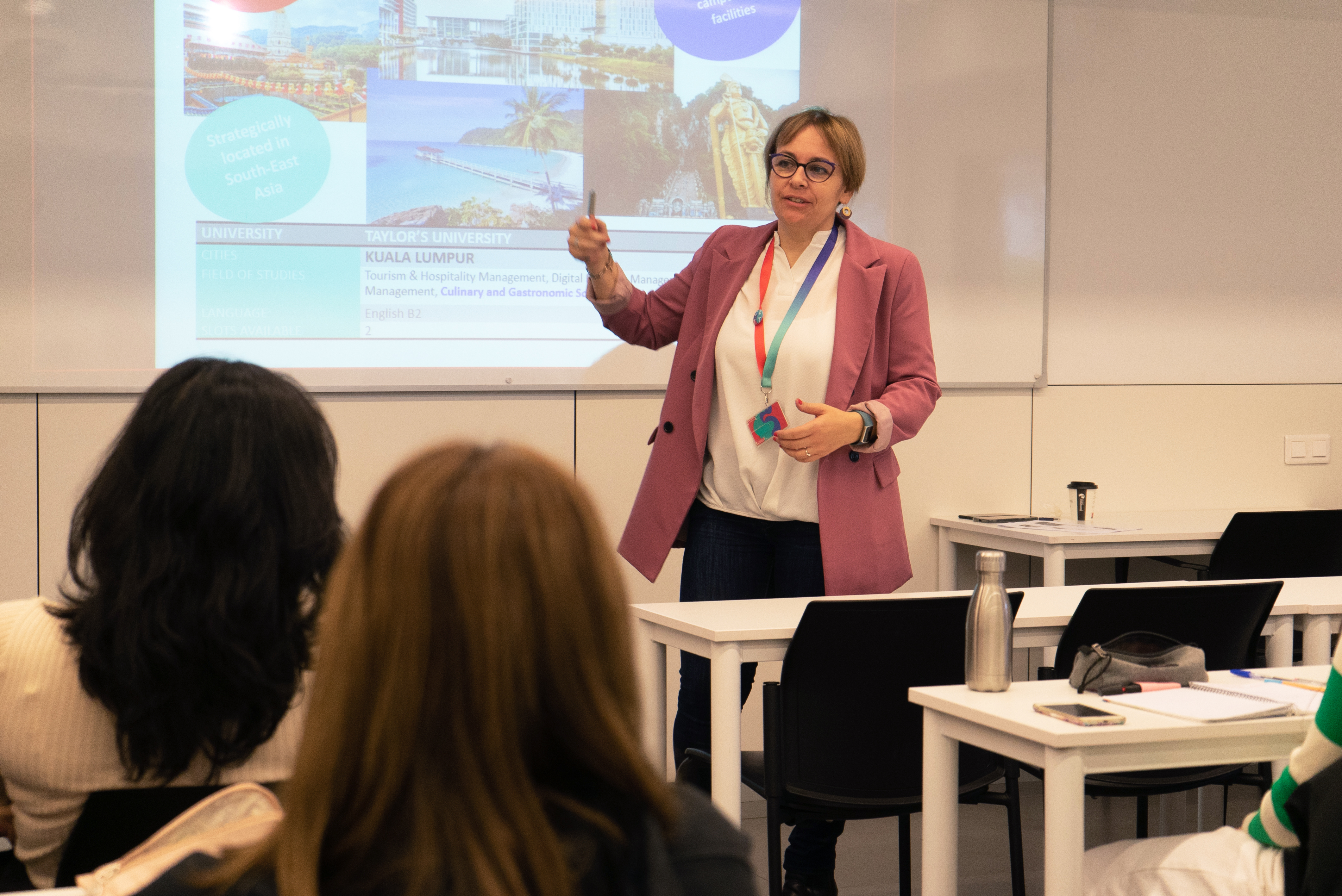 Photography from: Movilidad académica y profesional internacional | CETT